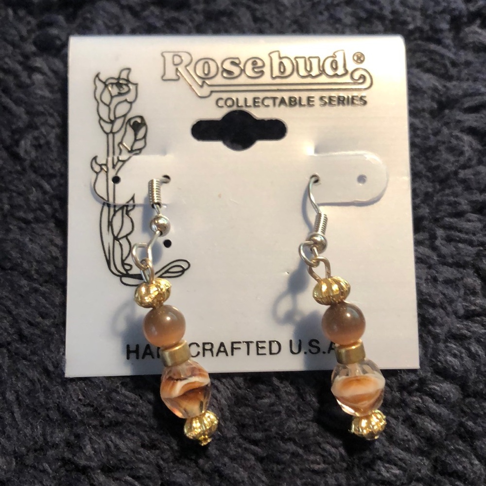 🌸3/20🌸Rosebud Cillectible Series Handcrafted earrings